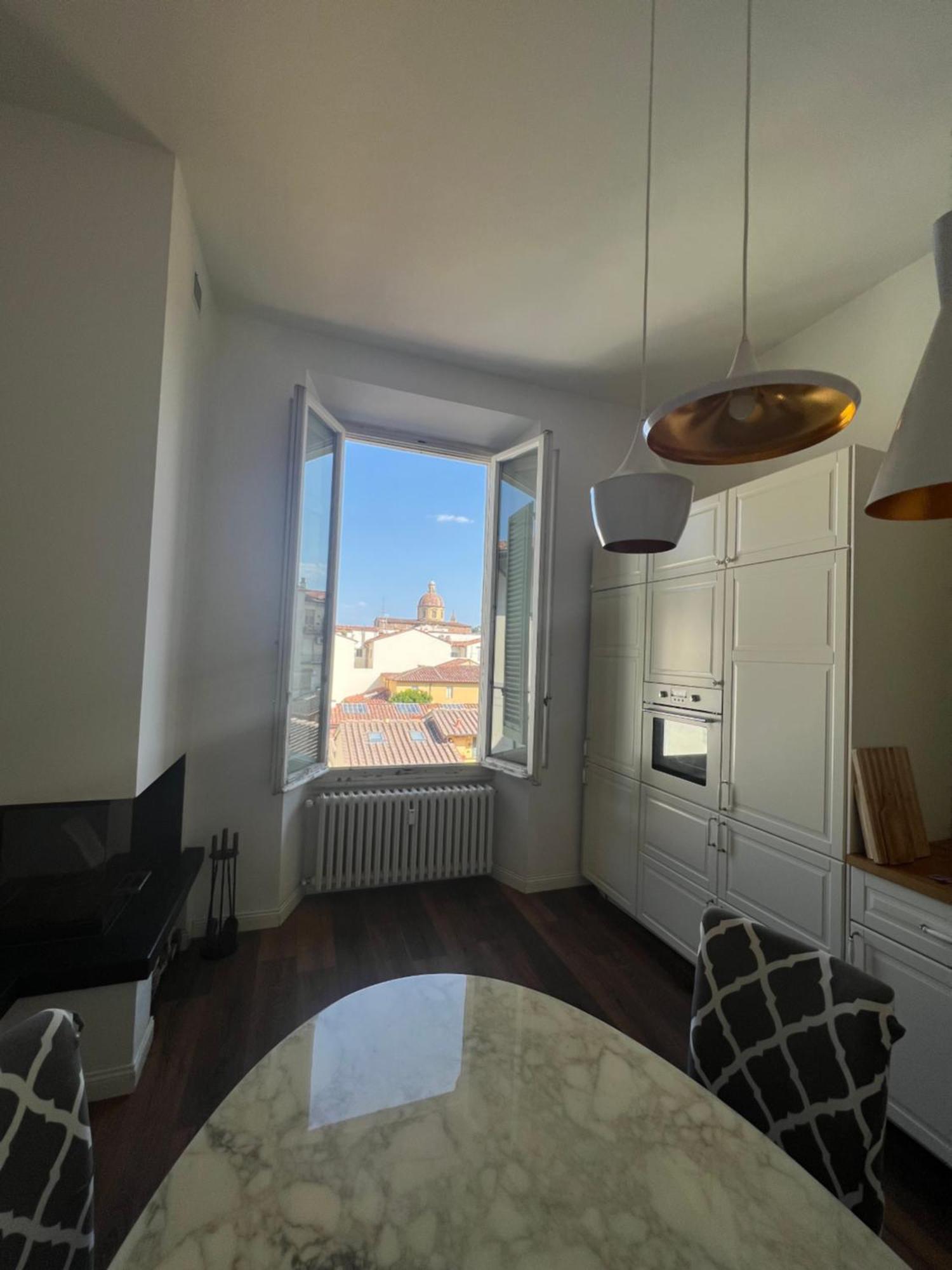 Santa Rosa Florence Apartments 3 Bedrooms - Private Parking 외부 사진